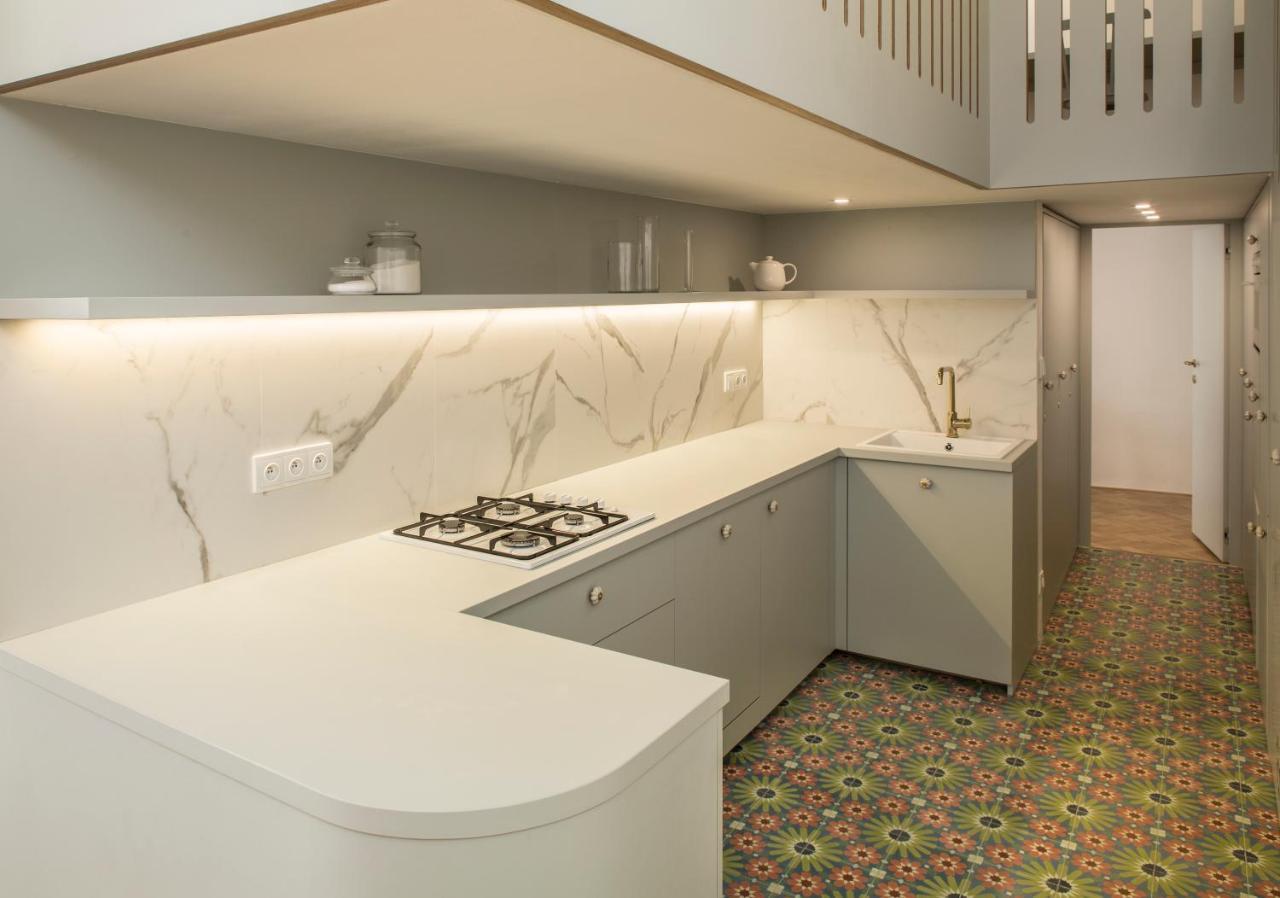 Downtown Designer Apartment Karlin Πράγα Εξωτερικό φωτογραφία